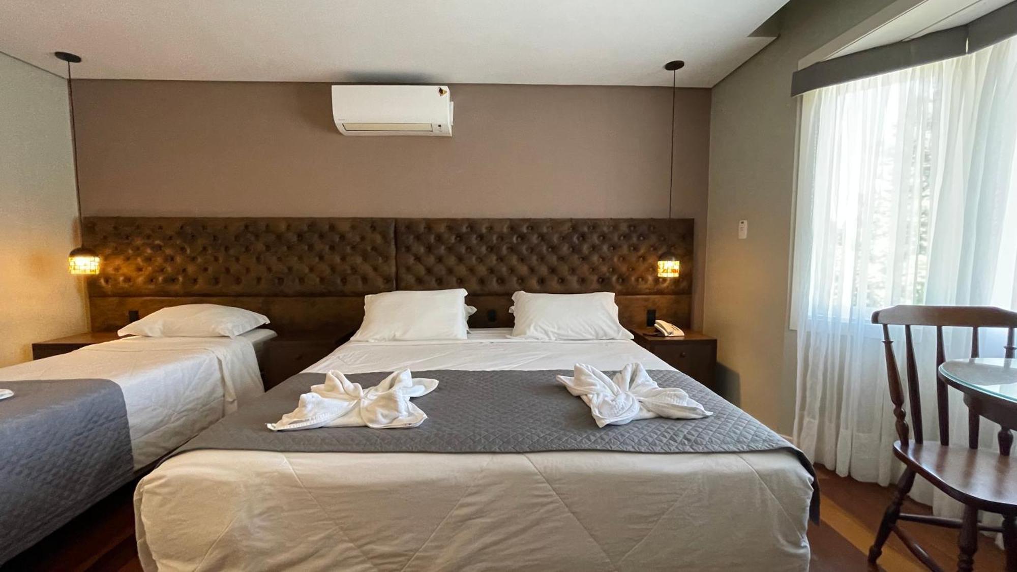 Pousada Golden Hills カネラ エクステリア 写真